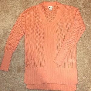 Stylus Knit Tunic Sweater in Coral